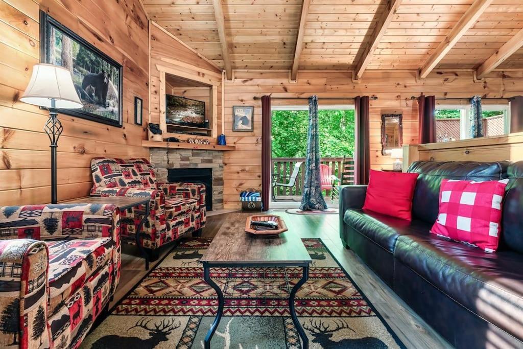 A Top Notch Lodge~Gatlinburg Bagian luar foto
