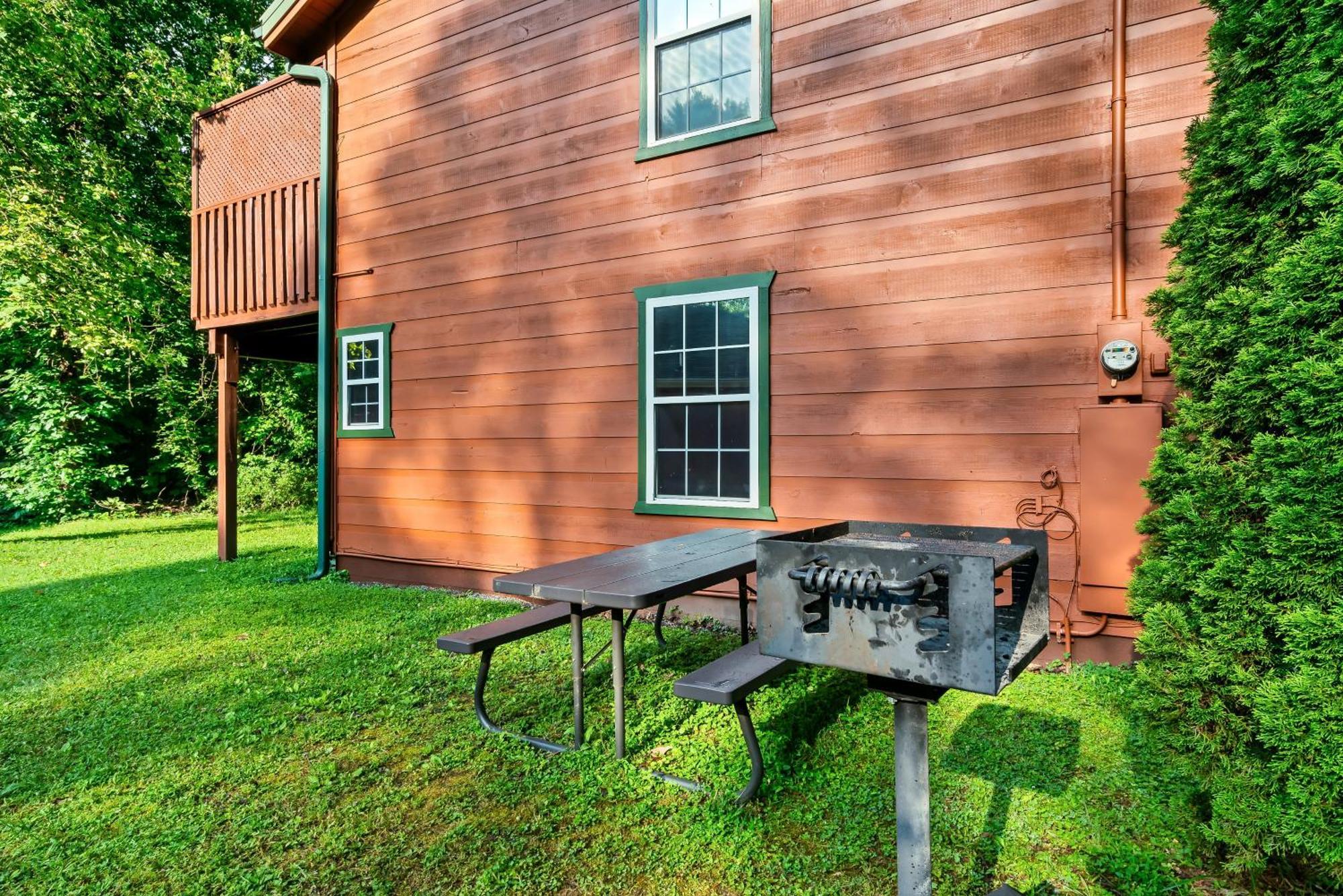 A Top Notch Lodge~Gatlinburg Bagian luar foto